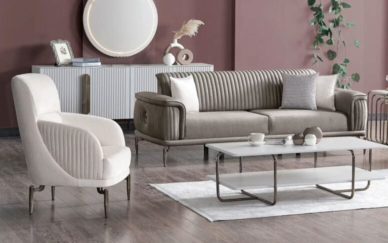 Gürgen kasalı, yatak olabilen koltuk takımlarıyla her alanı konforlu hale getirin.