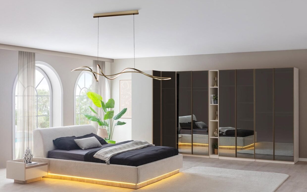 Şıklığı ve kullanışlılığı bir arada sunan takım, odanıza ferah bir atmosfer katar. Ankara’da ücretsiz teslimat imkânımızla kolayca sahip olabilirsiniz.