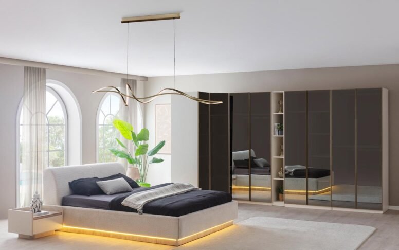 Şıklığı ve kullanışlılığı bir arada sunan takım, odanıza ferah bir atmosfer katar. Ankara’da ücretsiz teslimat imkânımızla kolayca sahip olabilirsiniz.