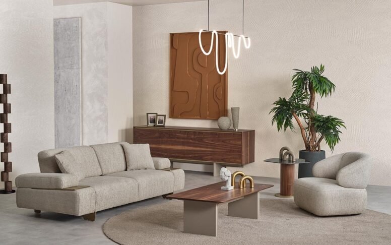 Özbay Mobilya mağazalar zinciriyle kalite, dayanıklılık ve konforu bir arada yaşayın.