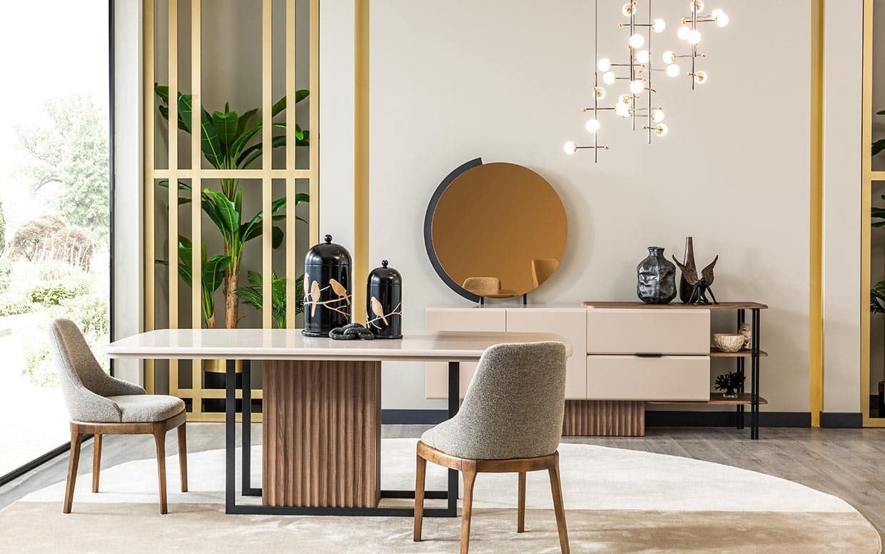 ISO 9001 standartlarında üretilen lüks yemek odası, modern çizgileriyle estetik ve konforu bir arada sunar.