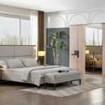 Fonksiyonel dolap, bazalı karyola ve komodinlerden oluşan takım, uzun ömürlü kullanım sağlar. Ankara içi ücretsiz teslimat ile evinize taşınır.