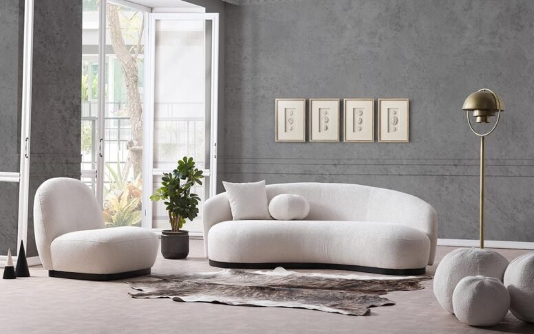 Şık tasarımıyla dikkat çeken modern koltuk takımlarımız, gürgen iskeletiyle uzun ömürlü, renk seçenekleriyle kişisel tarzınıza uygun.