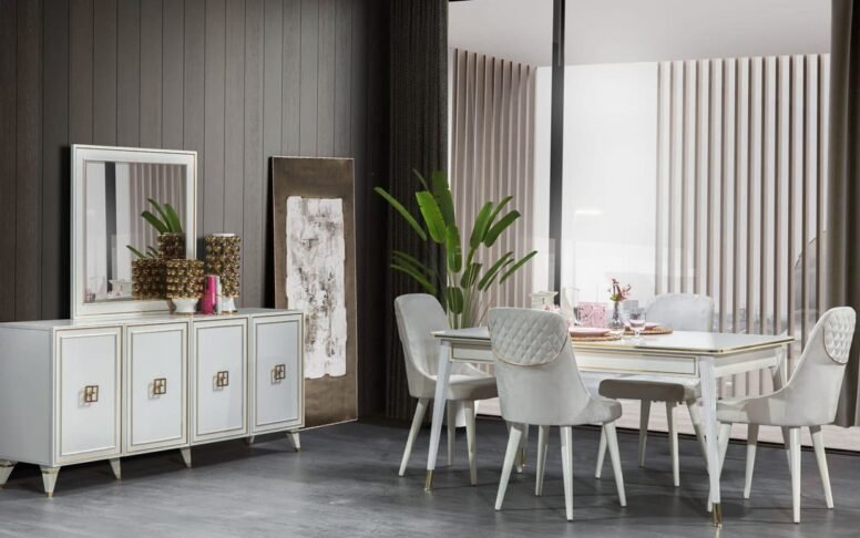 Şık konsol, açılır masa ve rahat sandalyelerle konforu modern dokunuşlarla birleştirin.